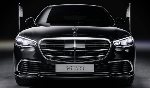 Новый Mercedes S-класса: представлена бронированная версия Guard