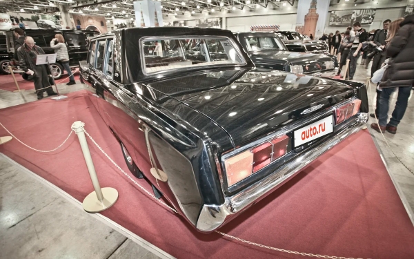 
            Лимузин министра обороны СССР выставили на продажу за ₽20 млн
        