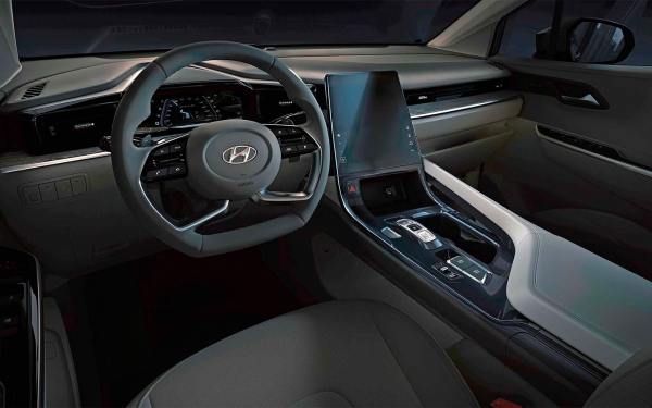 
            Hyundai показал интерьер нового минивэна в стиле кроссовера Tucson
        