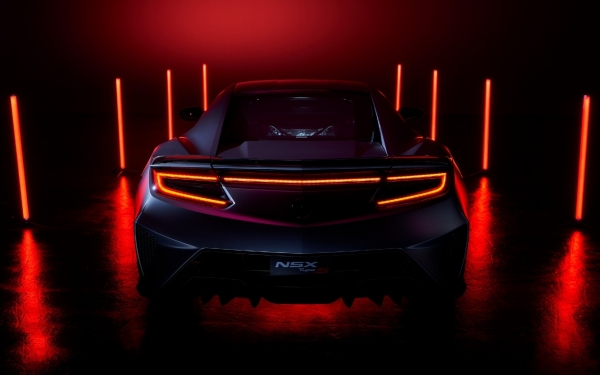 
            Acura завершит производство NSX самой мощной и быстрой версией суперкара
        