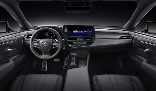 Обновленный Lexus ES: объявлена стартовая цена