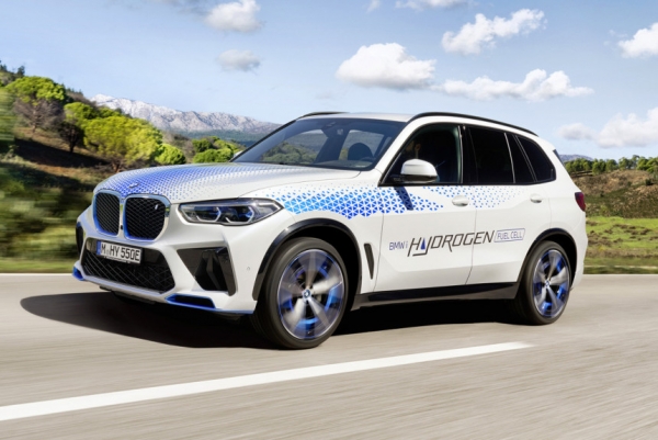 Водородный BMW iX5 Hydrogen: предсерийная версия
