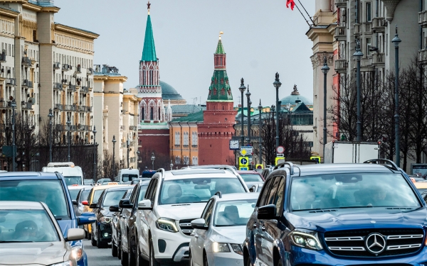 
            Власти предупредили о скорых «осенних» пробках в Москве
        