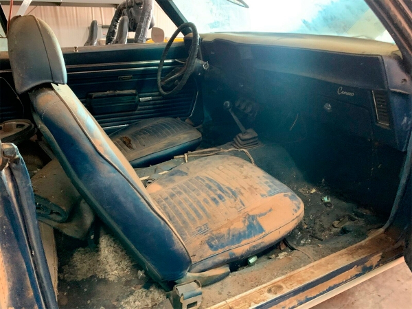 
            Находки в сарае: 7 редких авто, которые обнаружили чисто случайно
        