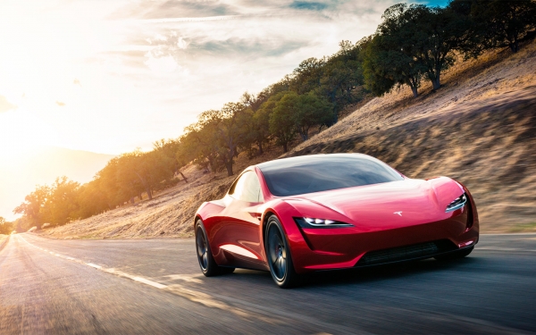 
            Tesla отложила выпуск самого быстрого электрического спорткара
        