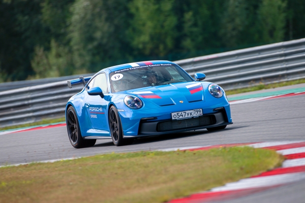Акустический концерт: новый Porsche 911 GT3 на трассе Moscow Raceway