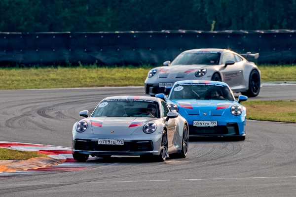 Акустический концерт: новый Porsche 911 GT3 на трассе Moscow Raceway