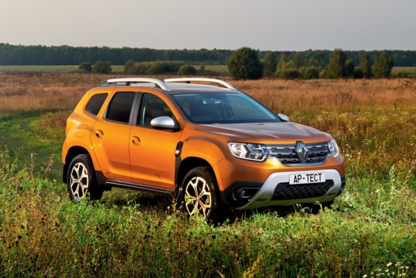 Renault Duster: покупать или нет? Девять рецензий журналистов Авторевю