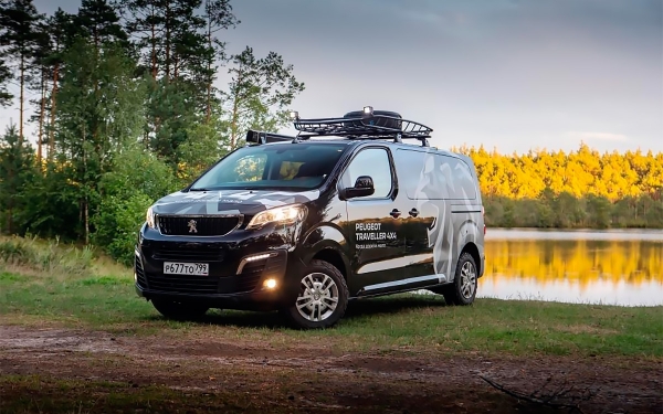 
            Peugeot привезла в Россию Traveller для дальних путешествий
        