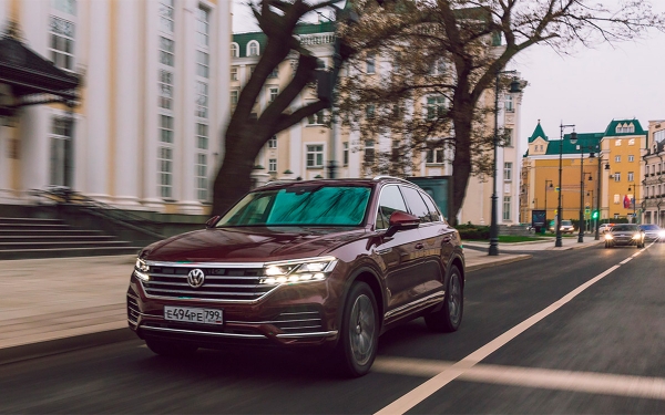 
            В России отправят на сервис новые VW Touareg из-за дефекта в подвеске
        