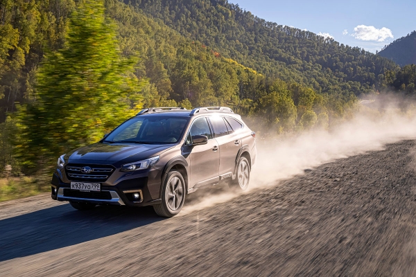 Первый тест нового кросс-универсала Subaru Outback: на Чемальском тракте и на спецдорогах полигона