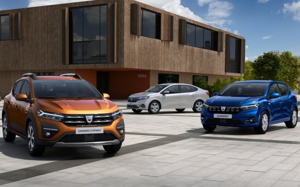 
            Названы сроки старта производства новых Renault Logan и Sandero в России
        