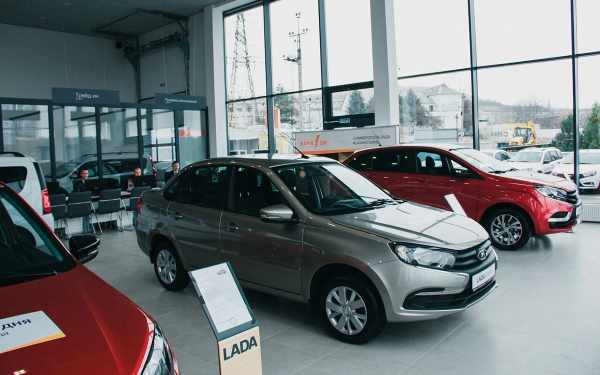 
            АвтоВАЗ дал советы, как купить Lada без «допов»
        