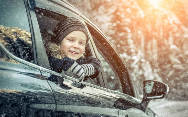 
            Как правильно возить детей в машине зимой. Инструкция от ГИБДД
        