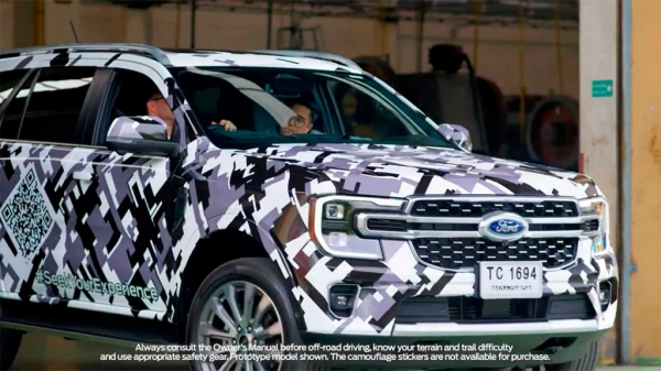 
            Ford показал на видео новый рамный внедорожник
        