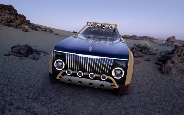 
            Maybach показал шестиметровое внедорожное купе
        
