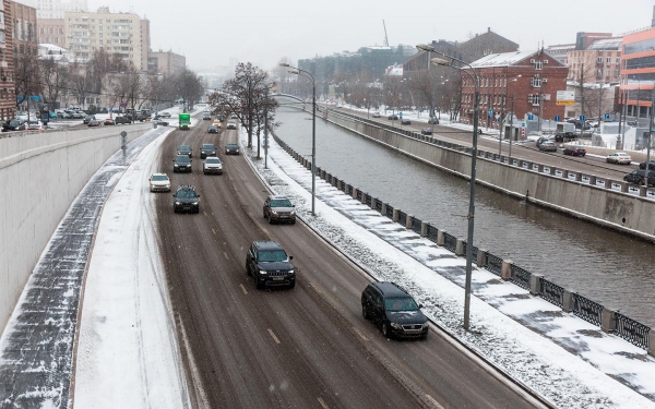 
            Названы семь факторов, которые больше всего раздражают россиян на дороге
        