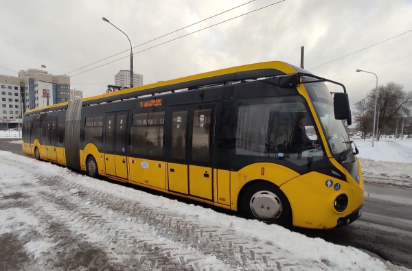 На сочлененном электробусе по Минску: что изменилось за пять лет?