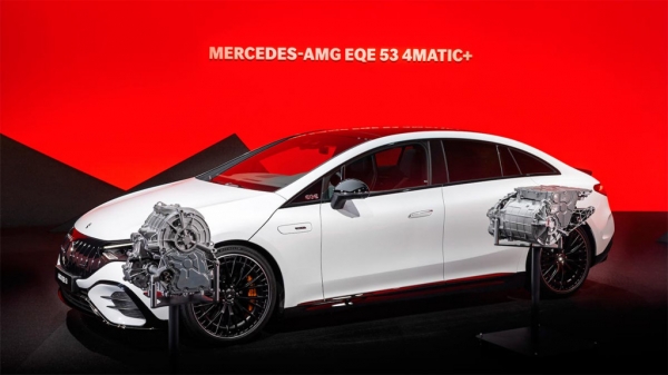 
            Mercedes выпустил 687-сильного конкурента Tesla Model S и Porsche Taycan
        