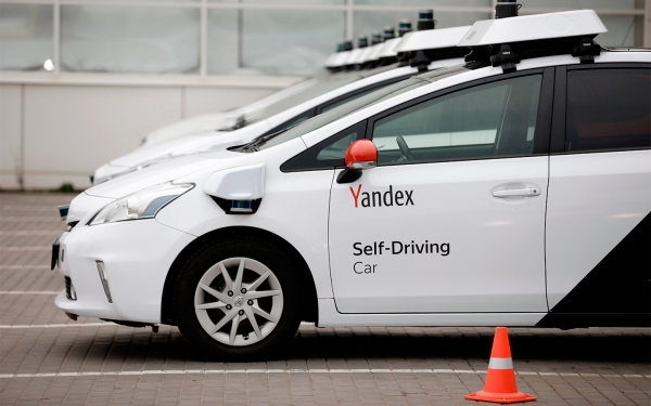 
            «Яндекс» приостановил испытания беспилотных машин в США
        