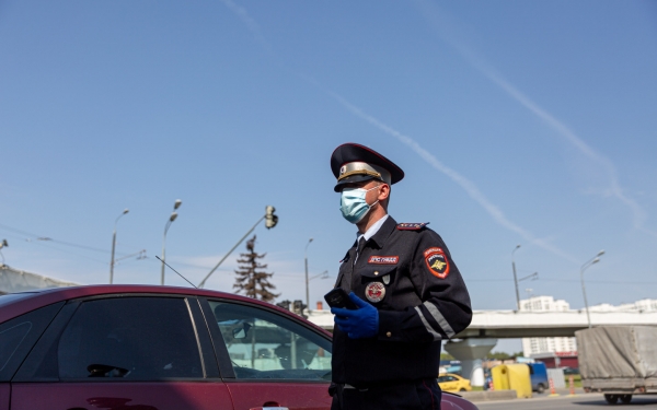 
            В Москве с начала года ГИБДД задержала 39 водителей за попытку взятки
        