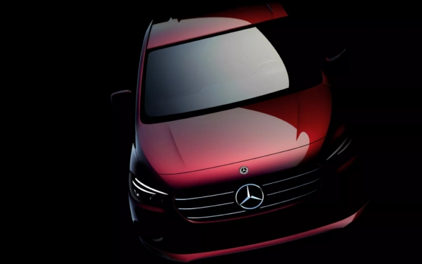 
            Mercedes представит семейную модель T-Class в конце апреля
        