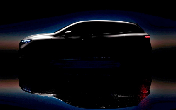 
            Mercedes показал силуэт конкурента Tesla Model X
        