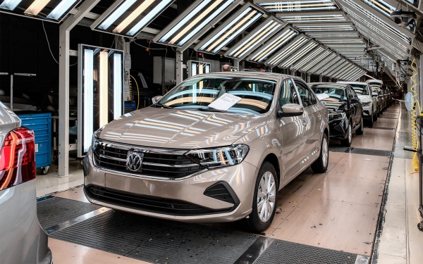 
            Российские заводы Volkswagen могут возобновить работу летом
        