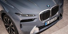 
            BMW обновила флагманский кроссовер X7
        
