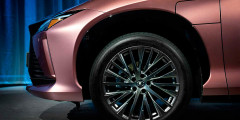 
            Lexus показал новый кроссовер RZ 450e
        