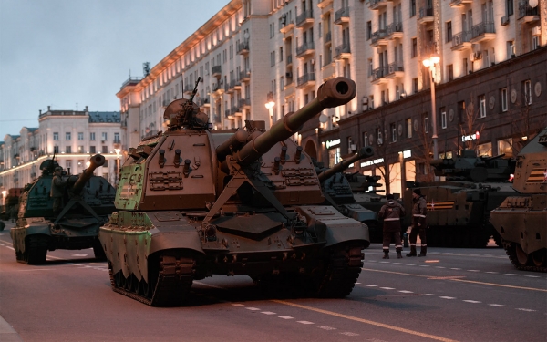 
            ГИБДД Москвы сообщила о перекрытиях улиц из-за главной репетиции парада
        