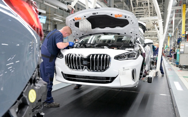 
            В BMW предупредили, что заводы в Европе могут встать без российского газа
        