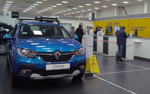 
            «Откуда брать запчасти — неизвестно»: как теперь ремонтировать Renault
        