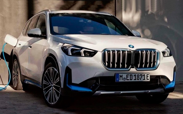 
            Новый BMW X1 рассекретили до премьеры. Фото и характеристики
        