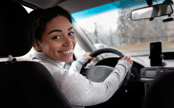 
            ГИБДД назвала самые частые нарушения правил женщинами-водителями
        