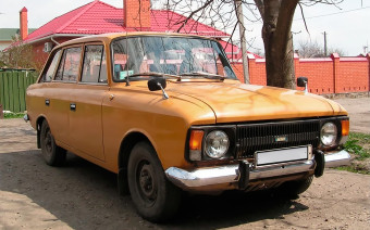 
            Продажи новых автомобилей в России рухнули на 83,5%
        
