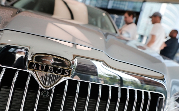 
            Глава Татарстана заявил, что выпуск автомобилей Aurus продолжится
        