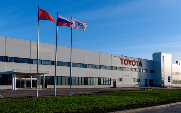 
            Власти рассказали, когда могут заработать заводы Nissan и Toyota в России
        