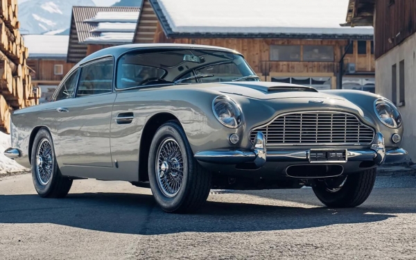 
            На аукционе продан Aston Martin DB5 Шона Коннери
        