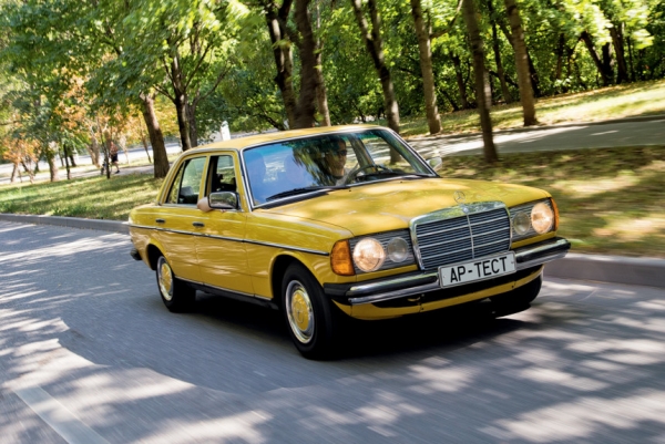 Примеряем на себя Mercedes серии W123: одиннадцать рецензий журналистов Авторевю и приглашенных авторов