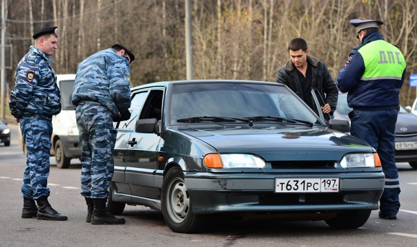 
            В ГИБДД не штрафуют водителей за мелкие нарушения: что сказать инспектору
        
