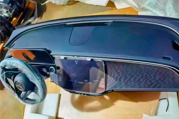 
            В Сети появились новые снимки дизайна нового Mercedes-Benz E-класса
        