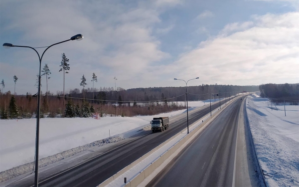 
            Ученые предложили строить дороги с подогревом для борьбы со снегом
        
