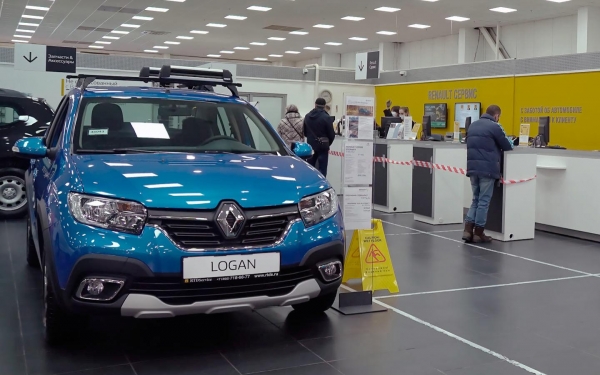 
            Минпромторг не будет включать Renault в программу льготных автокредитов
        
