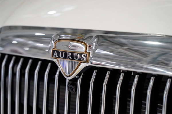 
            Aurus объявил о запуске серийного производства кроссоверов Komendant
        