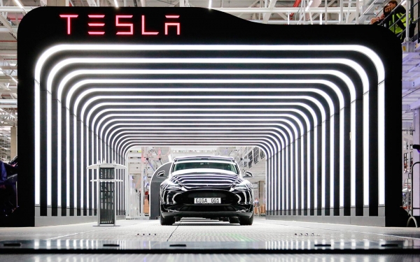 
            Tesla в Германии увеличила срок ожидания электрокаров после снижения цен
        