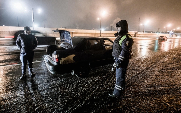 
            «Будет тотальная проверка багажников»: в России усилен контроль за авто
        