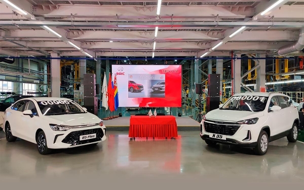 
            «Автотор» начал выпускать китайские автомобили BAIC
        
