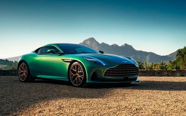 
            Aston Martin представил новый спорткар DB12
        