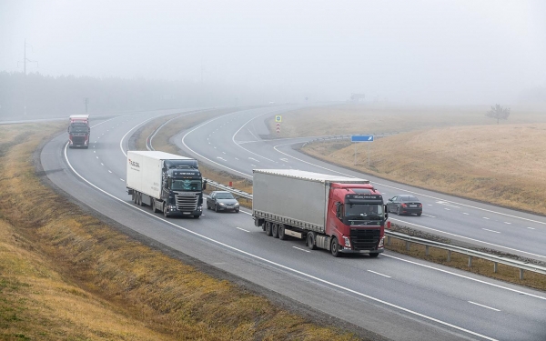 
            Польша закрыла границы для российских грузовиков
        